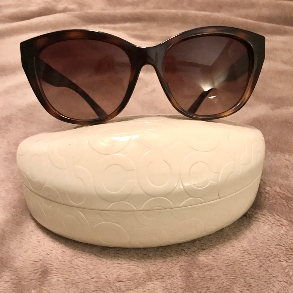 Coach Signature Sunglasses